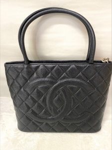 CHANEL シャネル バッグ ブランド