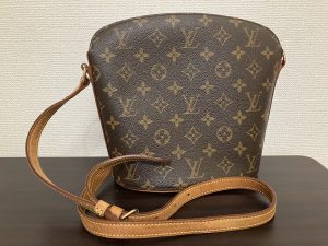 那珂川市の皆様、ヴィトンのバックの査定は大吉アクロスモール春日へ！！高価買取！！！