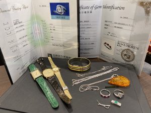 香川県綾歌郡宇多津町でダイヤモンド/宝石/アクセサリーのお買取なら「買取専門店 大吉イオンタウン宇多津店」にお任せください!