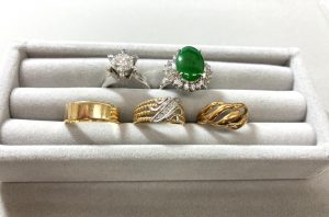 ダイヤ ヒスイ 金プラチナリング