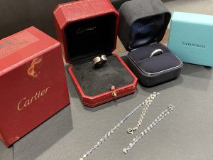 香川県綾歌郡宇多津町でダイヤモンド/宝石/ブランドアクセサリーのお買取なら「買取専門店 大吉イオンタウン宇多津店」にお任せください！