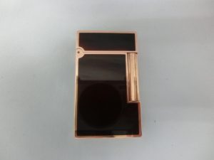 デュポン、Dupontのライターを買取専門店JR八尾店でお買取しました。JR八尾駅、平野、柏原、志紀。志紀、東大阪。