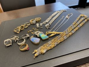 香川県綾歌郡宇多津町でダイヤモンド/宝石/ブランドアクセサリーのお買取なら「買取専門店 大吉イオンタウン宇多津店」にお任せください!