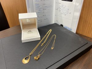香川県綾歌郡宇多津町でダイヤモンド/宝石/ブランドアクセサリーのお買取なら「買取専門店 大吉イオンタウン宇多津店」にお任せください!