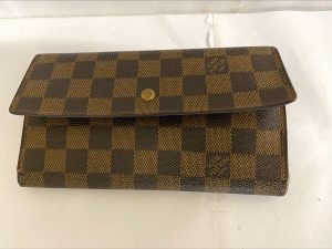 Louis Vuitton ルイヴィトン 財布 ブランド