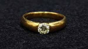 石付きアクセ💍のお買取りも大吉米子店へ
