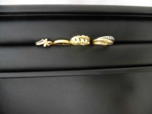 金、貴金属を買取専門店大吉JR八尾店でお買取しました。JR八尾駅、柏原、平野、藤井寺、若江岩田、東大阪。