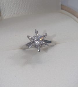 ダイヤモンドをお買取り致しました♪大吉ミレニア岩出店です!ダイヤモンドをお買取り致しました♪大吉ミレニア岩出店です!