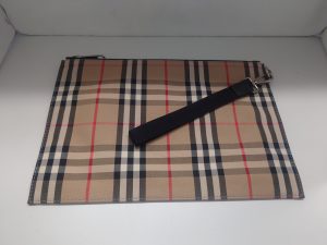 バーバリーのバッグをお買取り致しました♪大吉ミレニア岩出店です!バーバリーのバッグをお買取り致しました♪大吉ミレニア岩出店です!