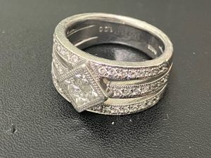 東灘 芦屋 ダイヤ ダイヤモンド 買取 甲南山手 大吉