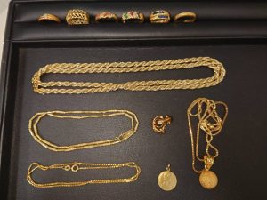 貴金属をお買取り致しました♪大吉ミレニア岩出店です!貴金属をお買取り致しました♪大吉ミレニア岩出店です!