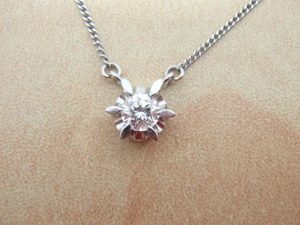ダイヤモンドネックレスをお買取いたしました♪ジュエリーを売るなら大吉ゆめタウン八代店へ!