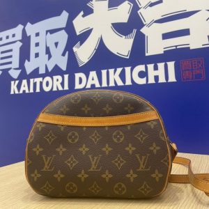 LOUIS VUITTON(ルイ・ヴィトン)のモノグラムブロア