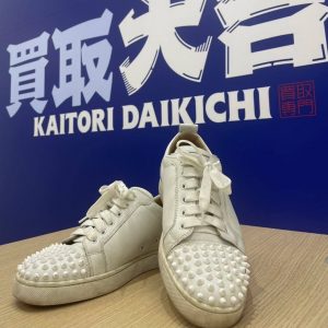 「Louis Junior Spikes(ルイスジュニアスパイク)」