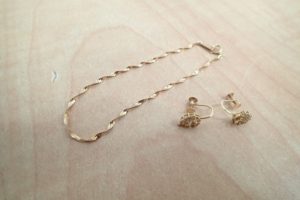 金のアクセサリーをお買取いたしました♪貴金属を高く売るなら大吉ゆめタウン八代店へ!