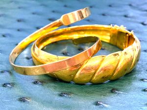 ゴールドのお買取りは大吉松江店へ★