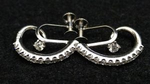 貴金属アクセサリーをお持ちなら、１点だけでも大吉米子店へお持ちください!!