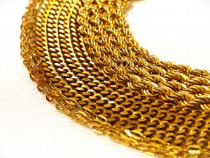 ゴールドのチェーンネックレスをお買取り致しました★