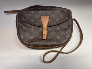 ルイヴィトンのバッグをお買取り致しました♪大吉ミレニア岩出店です!ルイヴィトンのバッグをお買取り致しました♪大吉ミレニア岩出店です!