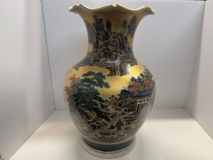 花瓶をお買取り致しました♪大吉ミレニア岩出店です!花瓶をお買取り致しました♪大吉ミレニア岩出店です!