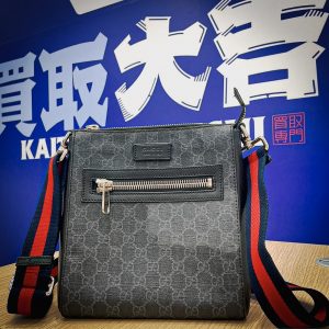 GUCCI(グッチ)の人気アイテム 「GGスプリーム スモール メッセンジャーバッグ」を 高価買取