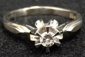 ダイヤモンド💎のお買取りは大吉米子店へ