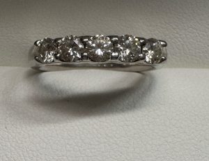 ダイヤモンドのリングをお買取り致しました♪大吉ミレニア岩出店です!ダイヤモンドのリングをお買取り致しました♪大吉ミレニア岩出店です!