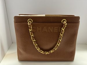 シャネルのバッグをお買取り致しました♪大吉ミレニア岩出店です!シャネルのバッグをお買取り致しました♪大吉ミレニア岩出店です!