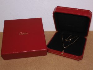 ブランド　Cartier　カルティエ