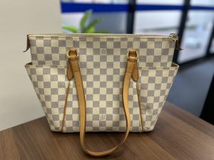 ヴィトン アズール トータリー