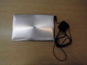 ノートパソコン