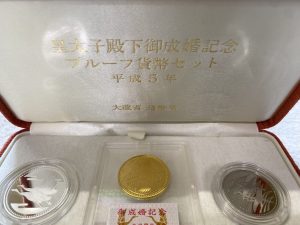 御成婚 5万円金貨 古銭