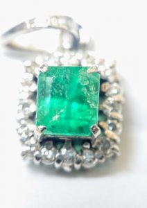 エメラルド,衣笠,無料査定