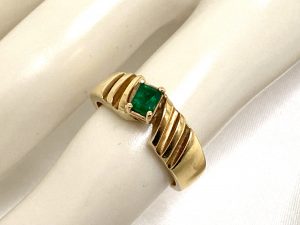 ジュエリーのご売却は大吉松江店へお任せください★