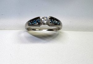 ダイヤのリングをお買取り致しました♪大吉ミレニア岩出店です！ダイヤのリングをお買取り致しました♪大吉ミレニア岩出店です！