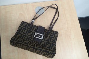 FENDIのバッグをお買取いたしました♪ブランドバッグを高く売るなら大吉ゆめタウン八代店へ！