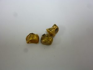 買取専門店大吉八尾店に金歯をお持ちください。平野、志紀、東大阪、布施、柏原、瓢箪山、加美、八尾、JR八尾駅。