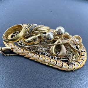 貴金属 アクセサリー