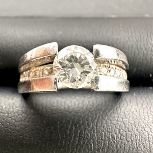 ダイヤモンド リング