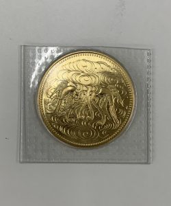 昭和天皇 御在位60年 記念金貨。
