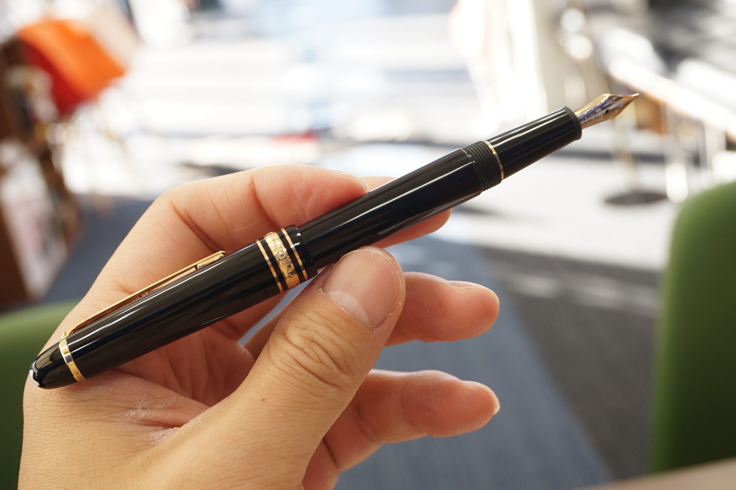 モンブランの万年筆