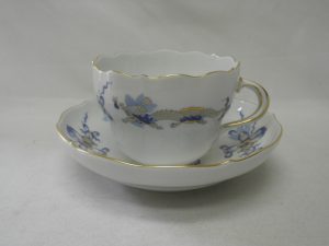 買取大吉八尾店にマイセンをお持ちください。平野、志紀、布施、若江岩田、東大阪、若江岩田、加美、柏原、高安。