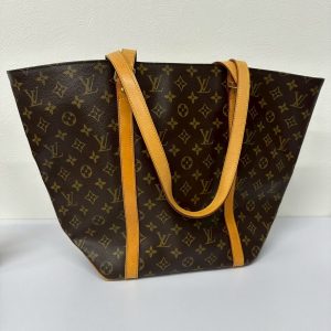 ヴィトン モノグラム トートバッグ