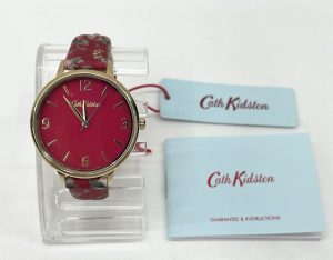 イギリスの人気ブランド「キャス・キッドソン（Cath Kidston）」の腕時計です。