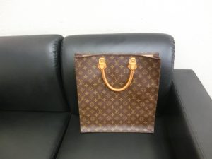 買取大吉八尾店にルイヴィトンをお持ちいただきました。平野、志紀、東大阪、若江岩田、柏原、瓢箪山、布施、藤井寺。