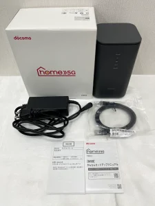 docomo home 5G (HR02)。