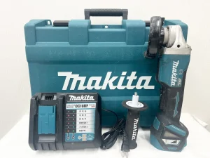 マキタ(Makita)の電動工具(充電式ディスクグラインダ)。