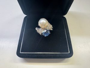 宝石をお買取り致しました♪大吉ミレニア岩出店です!宝石をお買取り致しました♪大吉ミレニア岩出店です!