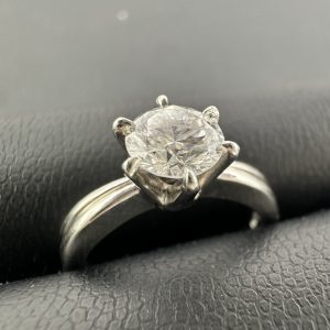 PT900 ダイヤモンドリング