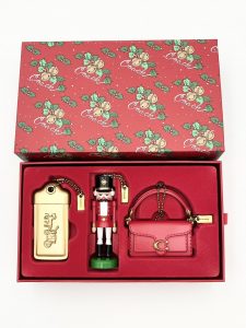 COACH（コーチ）のノベルティ チャーム オーナメントセット①